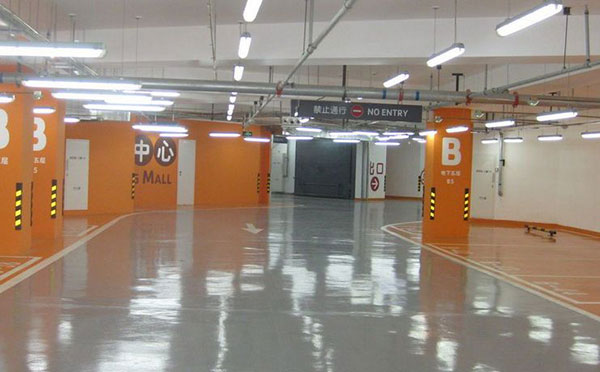 在双河环氧地坪工程圈,每个地坪项目都是经过反复商讨改进、再商讨,才会得出一个甲乙双方都认可的价格。环氧地坪它是一种高强度、耐磨损、美观装饰效果的地面工程,分类广泛,造价相差也很大,大致可以分为:普通双河环氧地坪、双河环氧自流平地坪和功能性双河环氧地坪。 在双河环氧地坪工程圈,每个地坪项目都是经过反复商讨改进、再商讨,才会得出一个甲乙双方都认可的价格。环氧地坪它是一种高强度、耐磨损、美观装饰效果的地面工程,分类广泛,造价相差也很大,大致可以分为:普通环氧地坪、双河环氧自流平地坪和功能性双河环氧地坪。